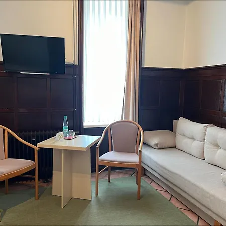 Brauhaus Hotell 3*