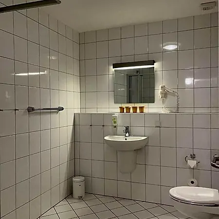 Hotell Brauhaus 3*